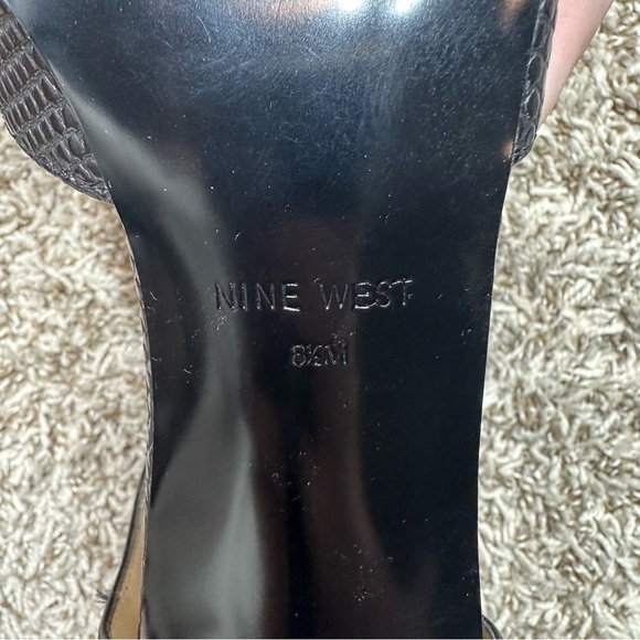 Nine West Thelimito Pointed Toe Ankle Strap Pump Heels In Black - Picture 6 of 8